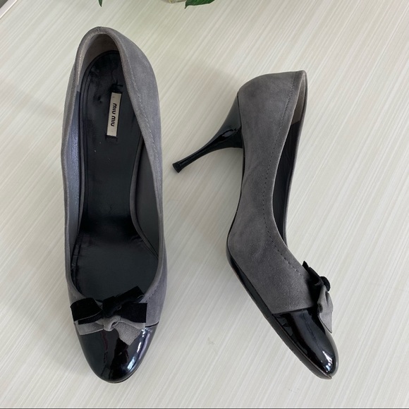 Miu Miu Bow Embellished Cap Toe Suede Pump Heel - Picture 4 of 9